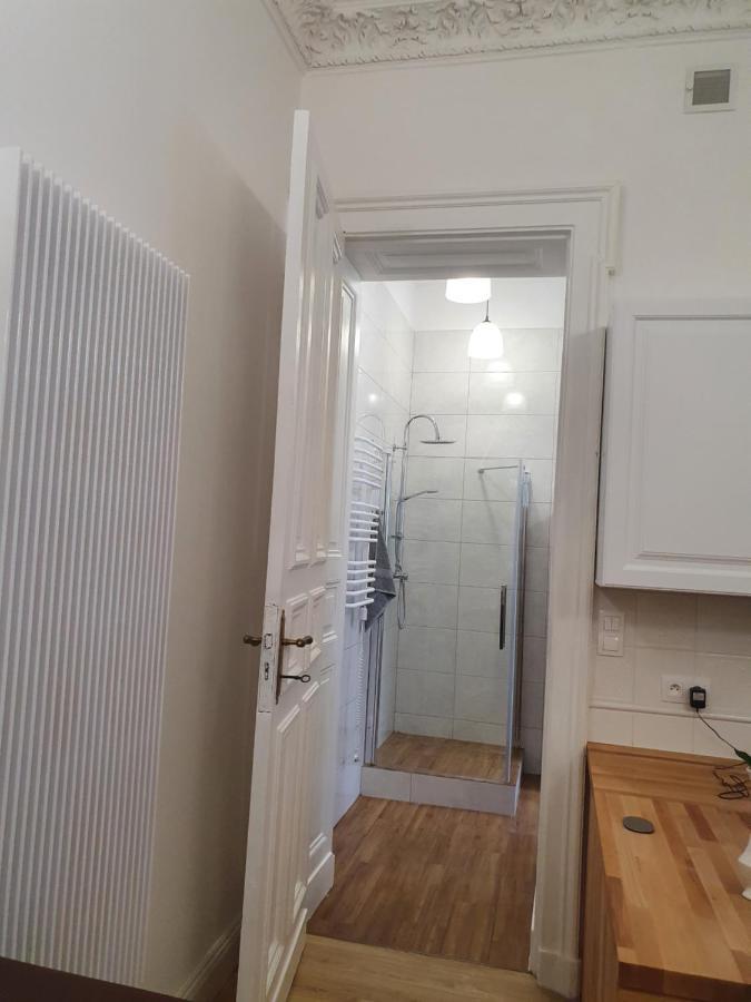 Prestige Aparthotel Piotrkowska 82 - Wyjatkowy Widok Na Deptak Łódź Exteriör bild
